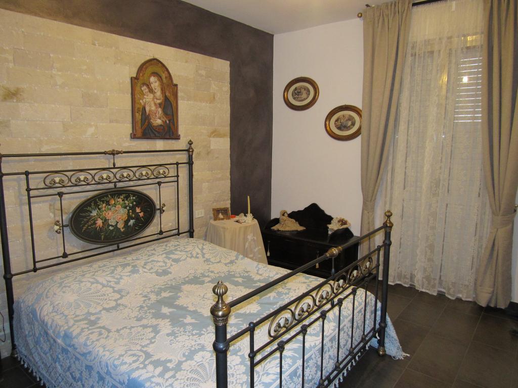 ラグーザ La Voce Del Violino Bed & Breakfast エクステリア 写真